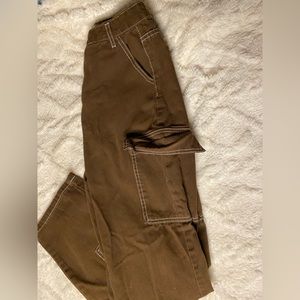 Brown, Small, Cargo pants.